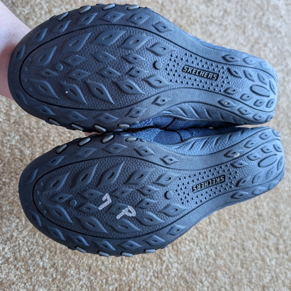 Skechers blue Walking Mary Janes - Picture 5 of 5